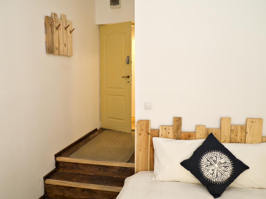 Victoria Poshtel Bucharest Vandrarhem Rum bild