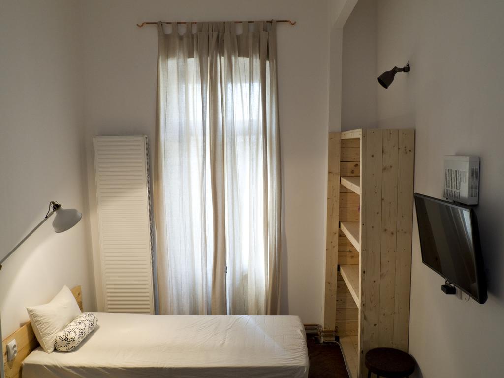 Victoria Poshtel Bucharest Vandrarhem Rum bild